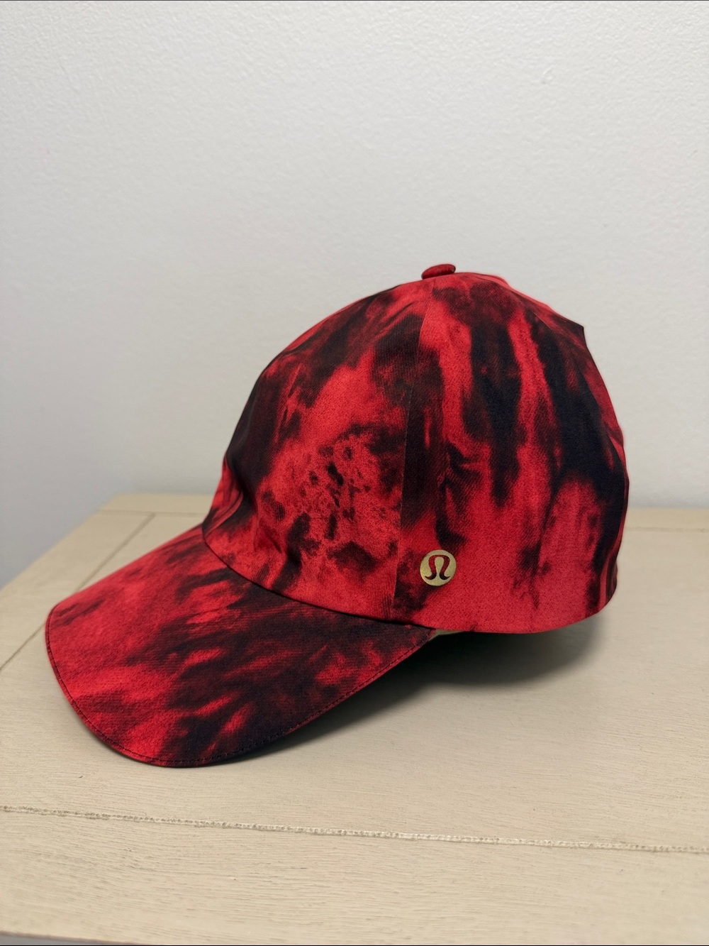 Lululemon Fast and Free Running Hat Red Black Tie Dye Adjustable Cap OS